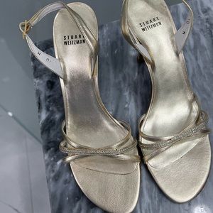 Beautiful heels! Small rhinestones on the front straps. 3 in heel worn one time